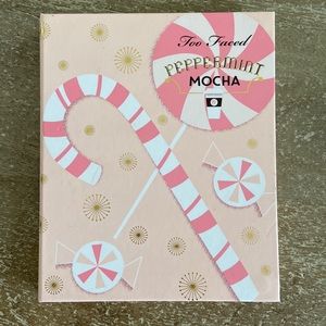 Gently used Too Faced Peppermint Mocha eyeshadow palette